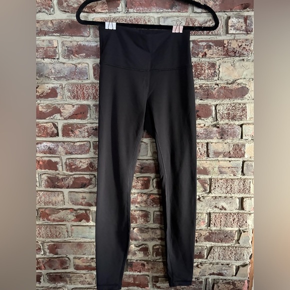 lululemon athletica Pants - Lululemon High Rise Black Shimmer Leggings Full Length Yoga Pants Size 4